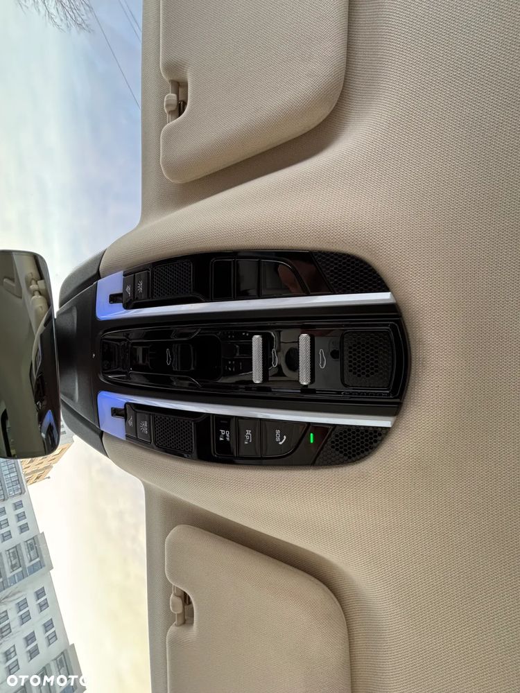 Porsche Panamera 4 E-Hybrid Executive - 30