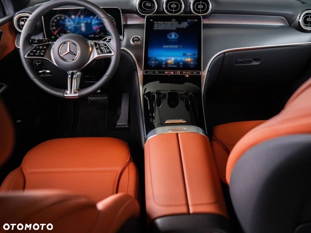 Mercedes-Benz GLC 220 d 4-Matic - 4