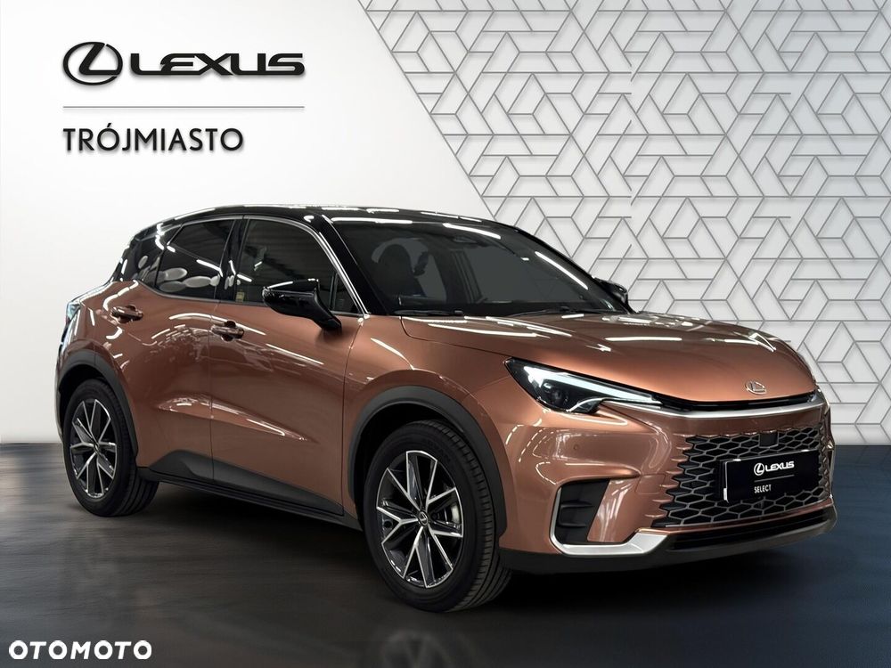 Lexus LBX - 8