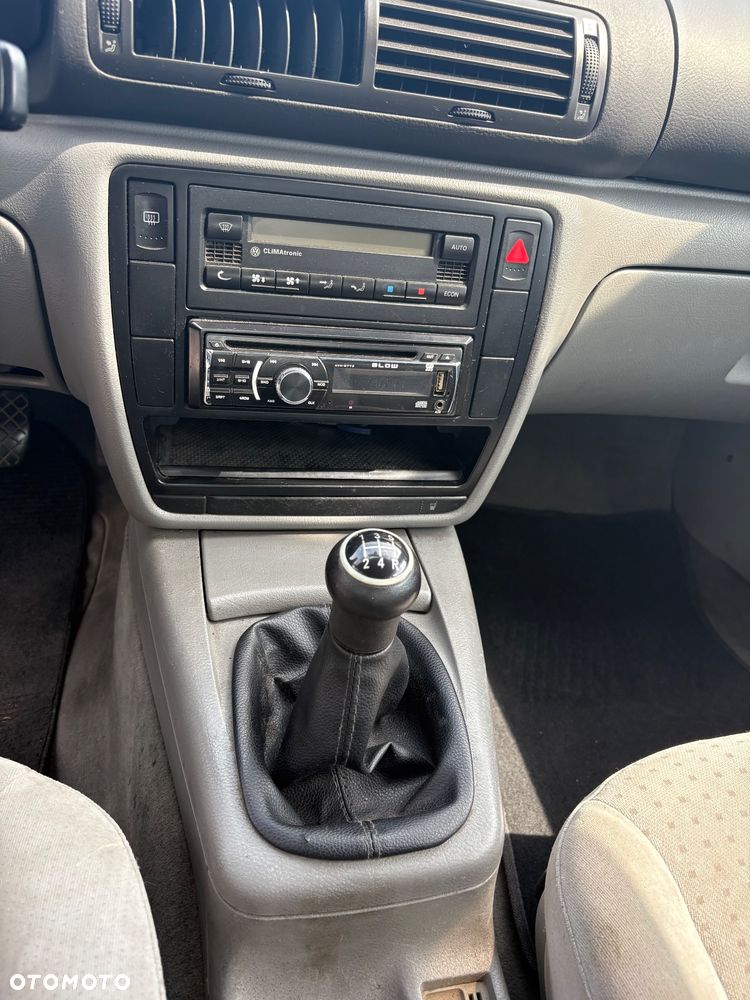 Volkswagen Passat 1.9 TDI - 5