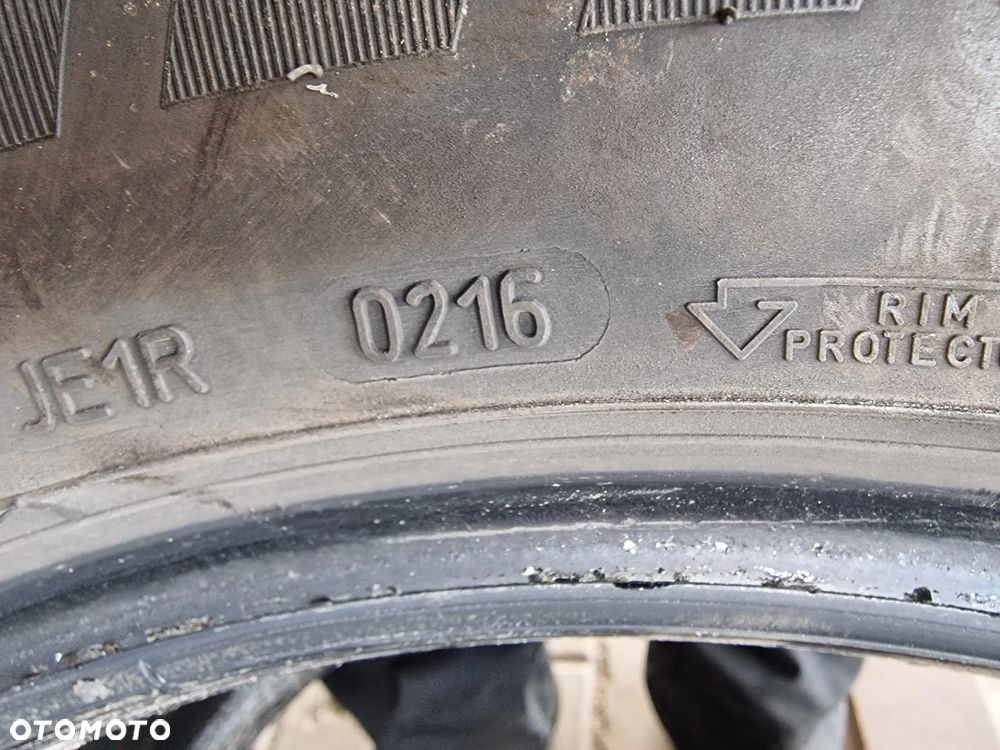 OPONY ZIMA GOODYEAR ULTRAGRIP 8 255/60 R18 18" - 13