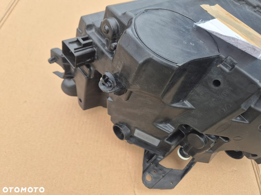 Volvo XC60 II lampa prawa.FULL LED.Lifting 2021-.LED MID. - 10