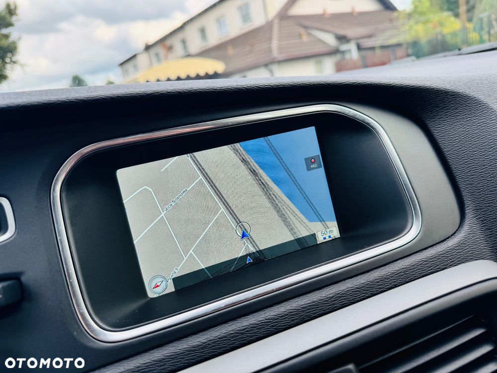 Volvo V40 D4 Drive-E Momentum - 35