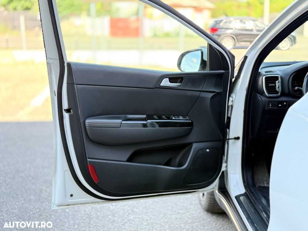 Kia Sportage 2,0 CRDI AWD Aut. GT Line - 24