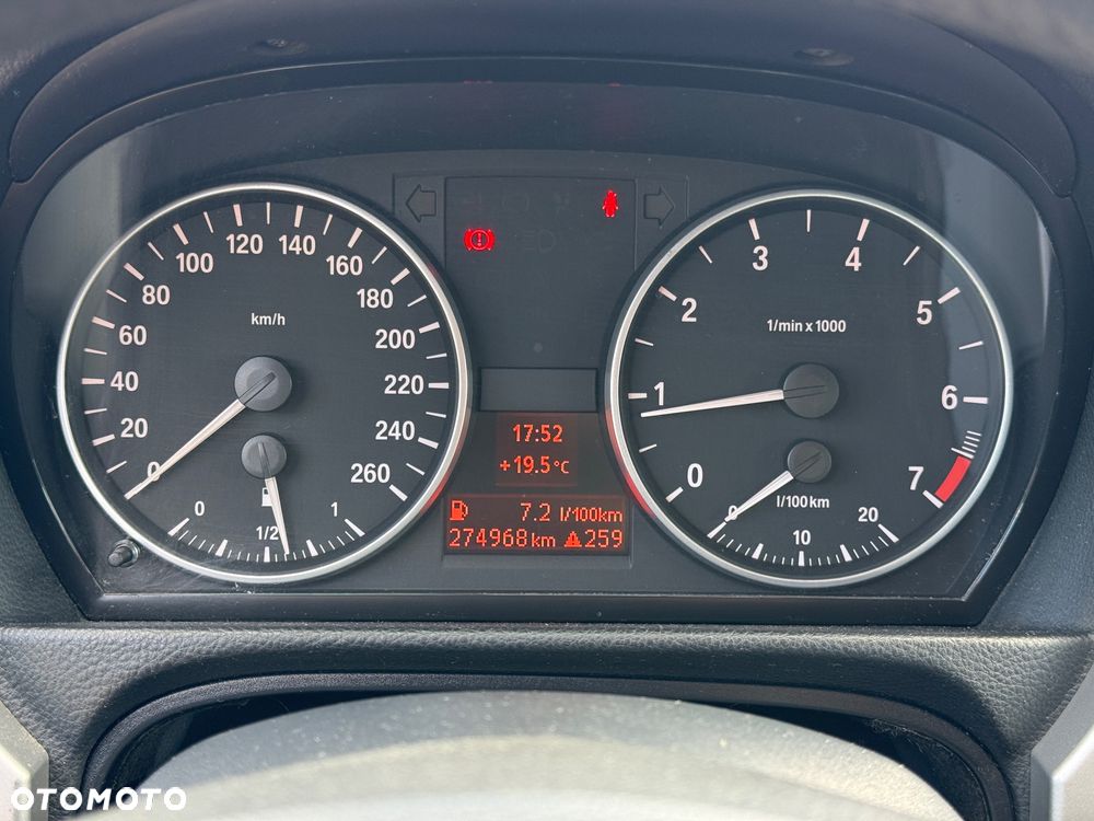 BMW Seria 3 - 16