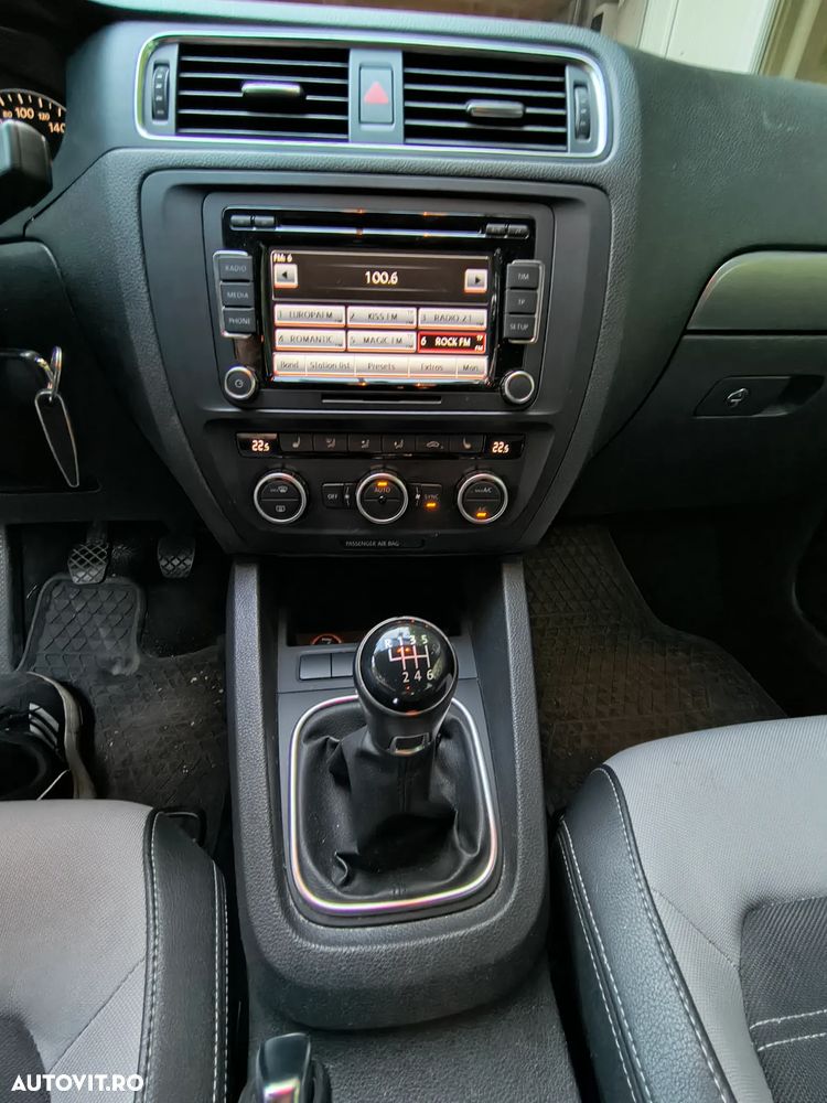 Volkswagen Jetta 1.4 TSI Highline - 6