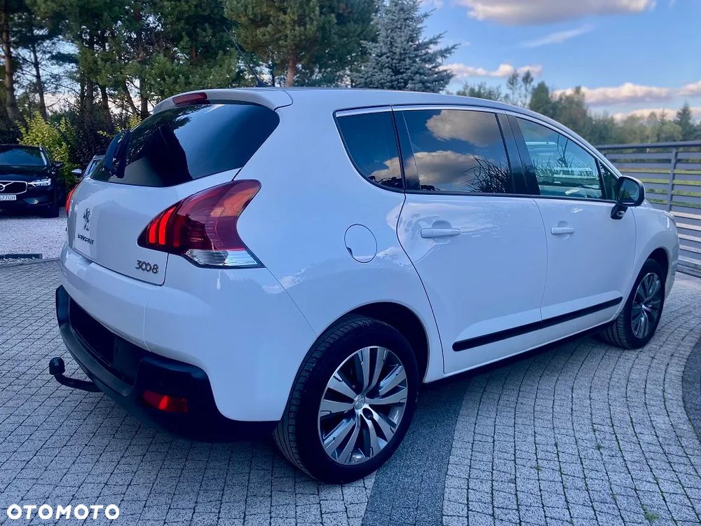 Peugeot 3008 1.6 BlueHDi Style S&S - 8