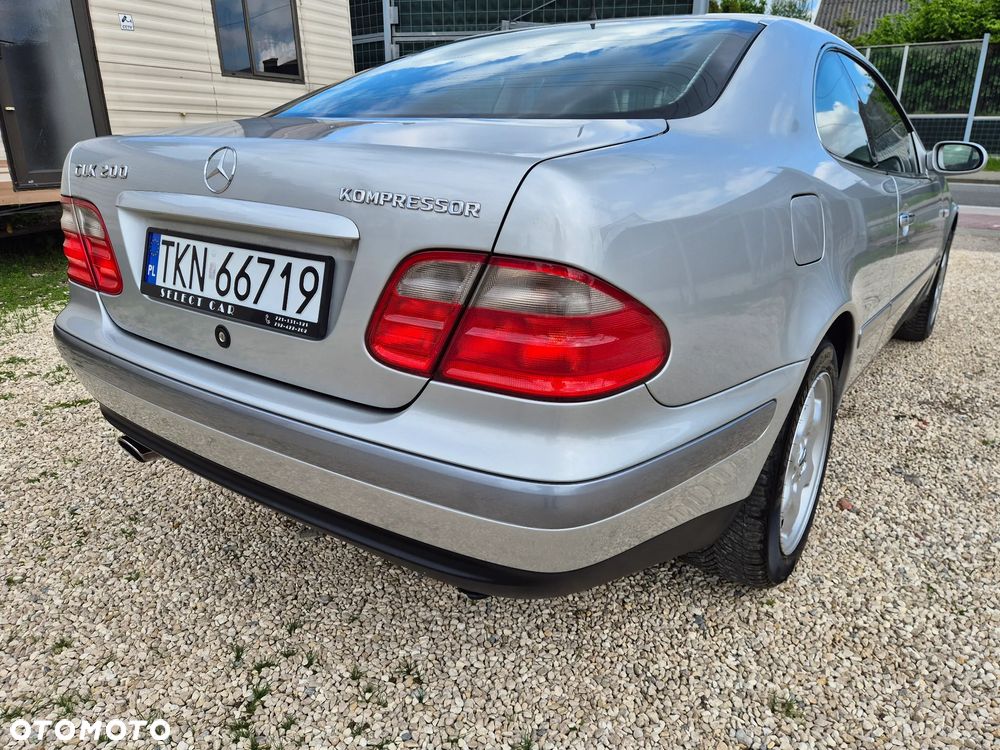 Mercedes-Benz CLK - 2