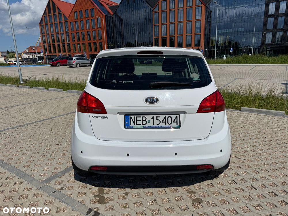 Kia Venga 1.4 M - 4