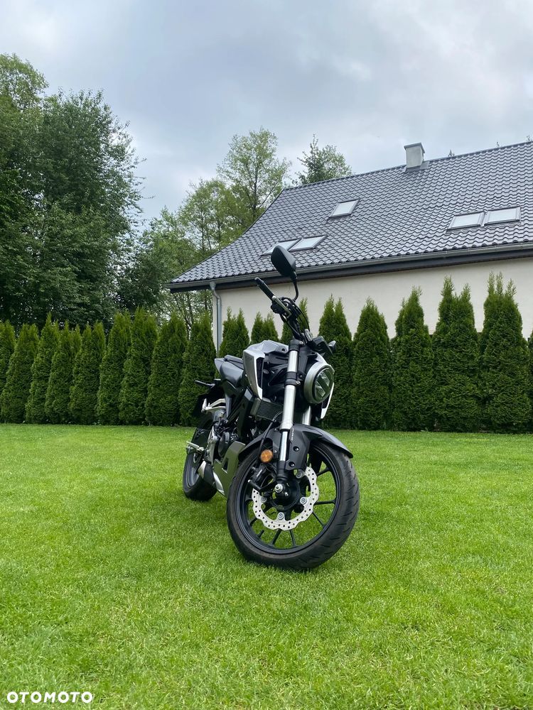 Honda CB - 4