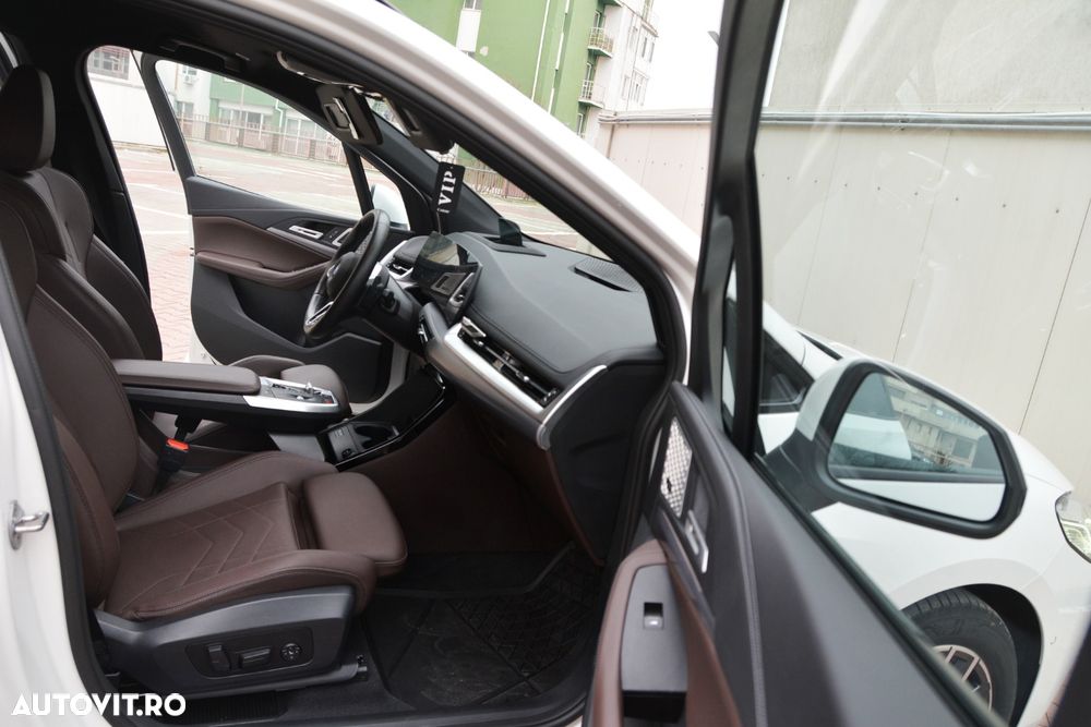 BMW Seria 2 218d AT - 14
