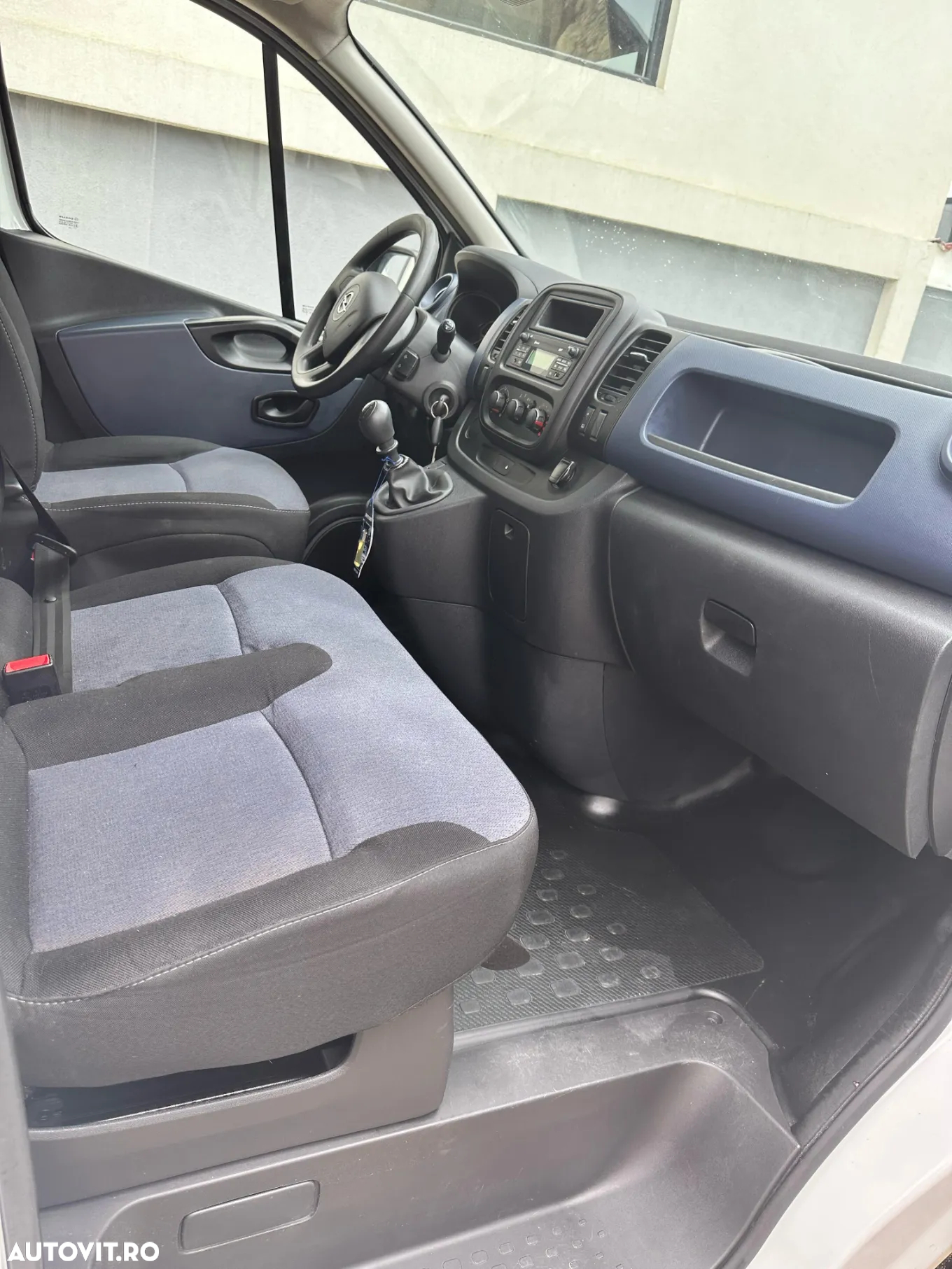 Opel VIVARO L2H1 - 7