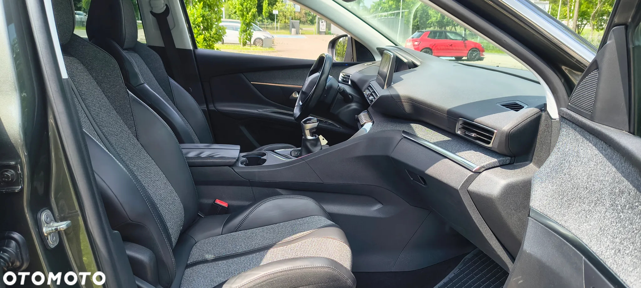 Peugeot 3008 1.2 PureTech Allure - 13