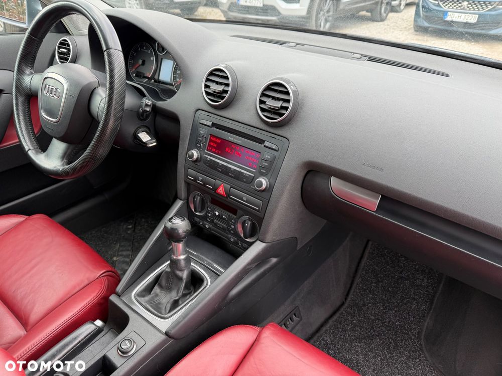 Audi A3 Sportback 1.6 S line Sportpaket plus - 38