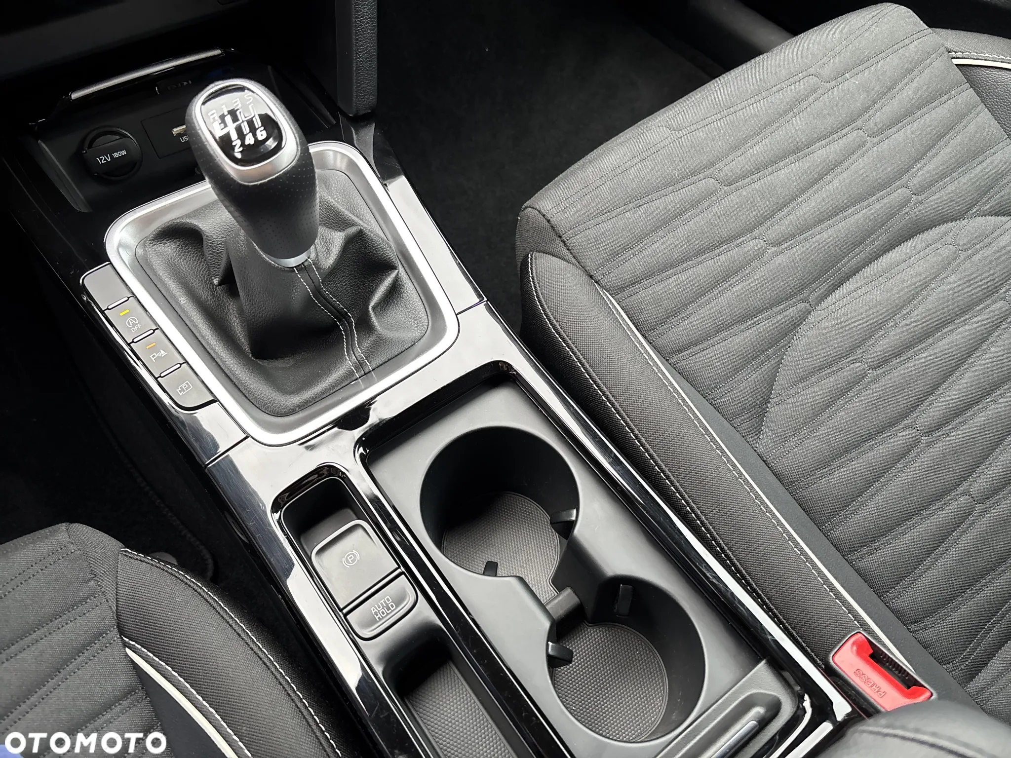 Kia ProCeed 1.5 T-GDI GT Line - 16