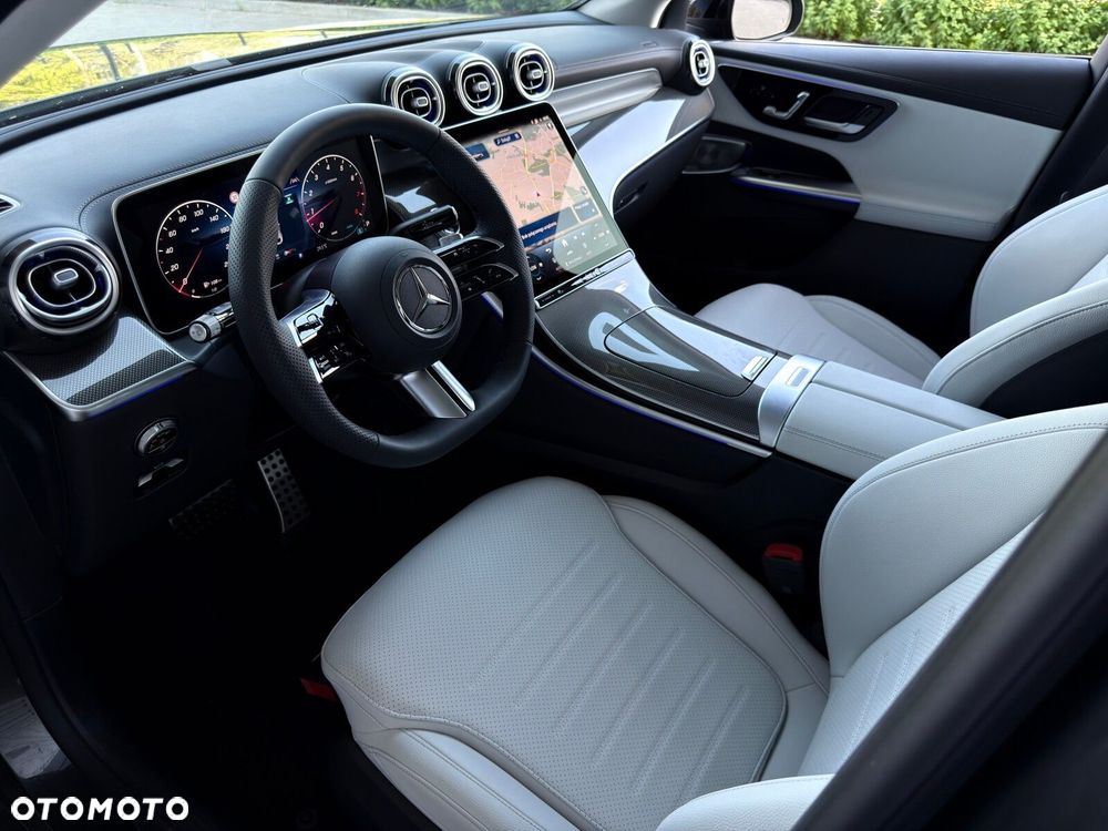 Mercedes-Benz GLC - 17