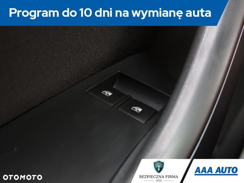 Opel Astra - 20