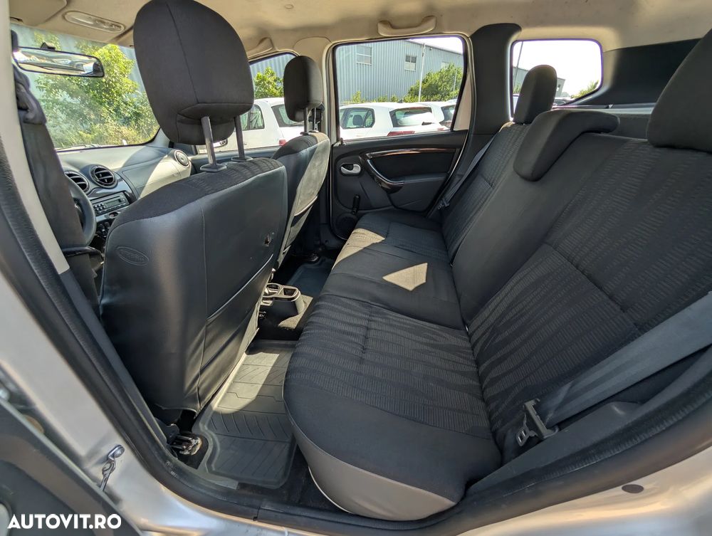 Dacia Duster 1.5 dCi 4x4 Ambiance - 14
