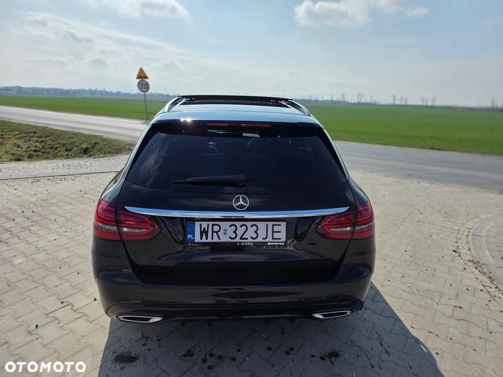 Mercedes-Benz Klasa C 300 d 9G-TRONIC - 12
