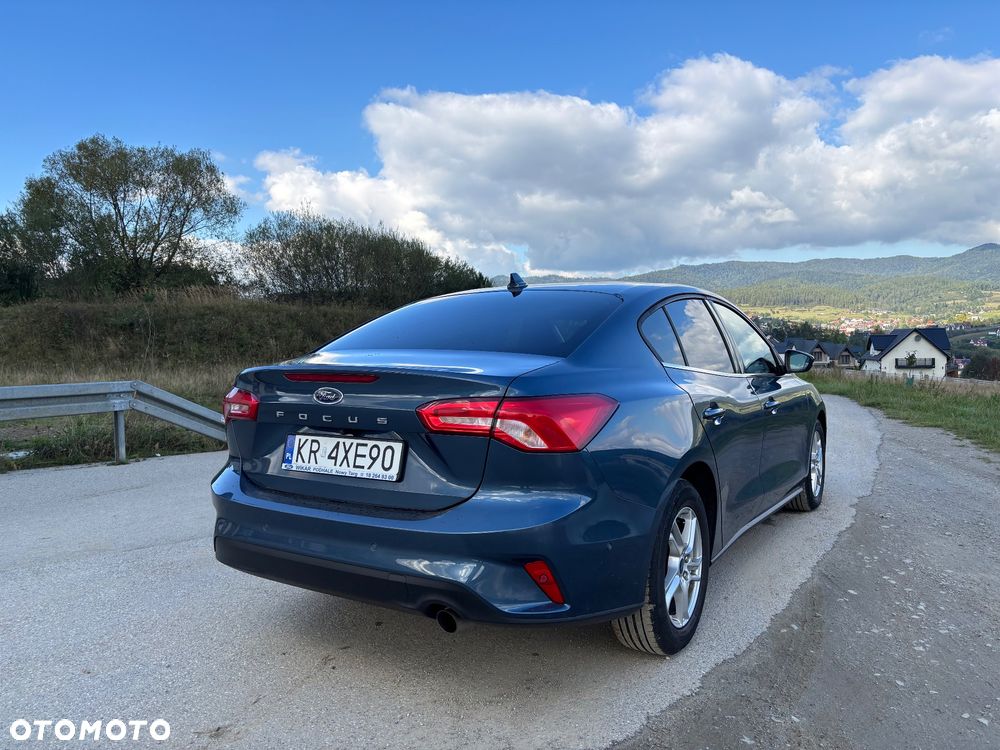 Ford Focus 1.0 EcoBoost Connected - 10