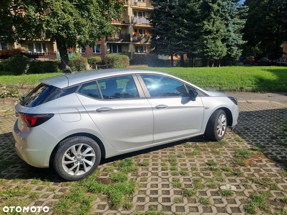 Opel Astra V 1.2 T Business Elegance S&S - 3