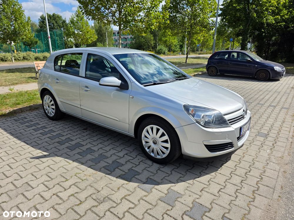 Opel Astra III 1.4 Enjoy - 17