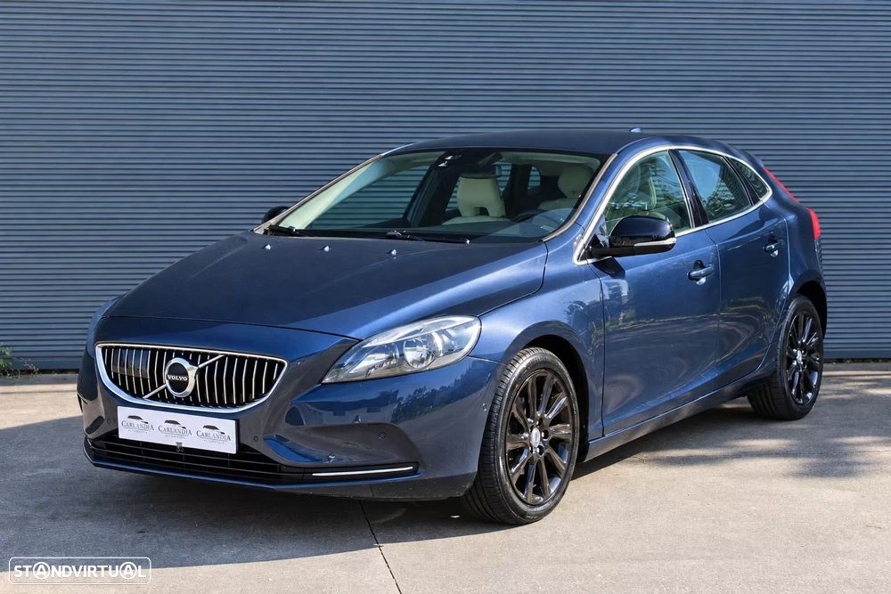 Volvo V40 1.6 D2 Momentum Eco - 3