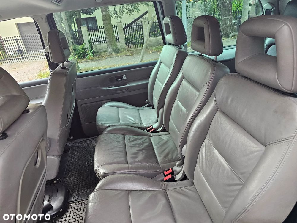 Volkswagen Sharan - 9