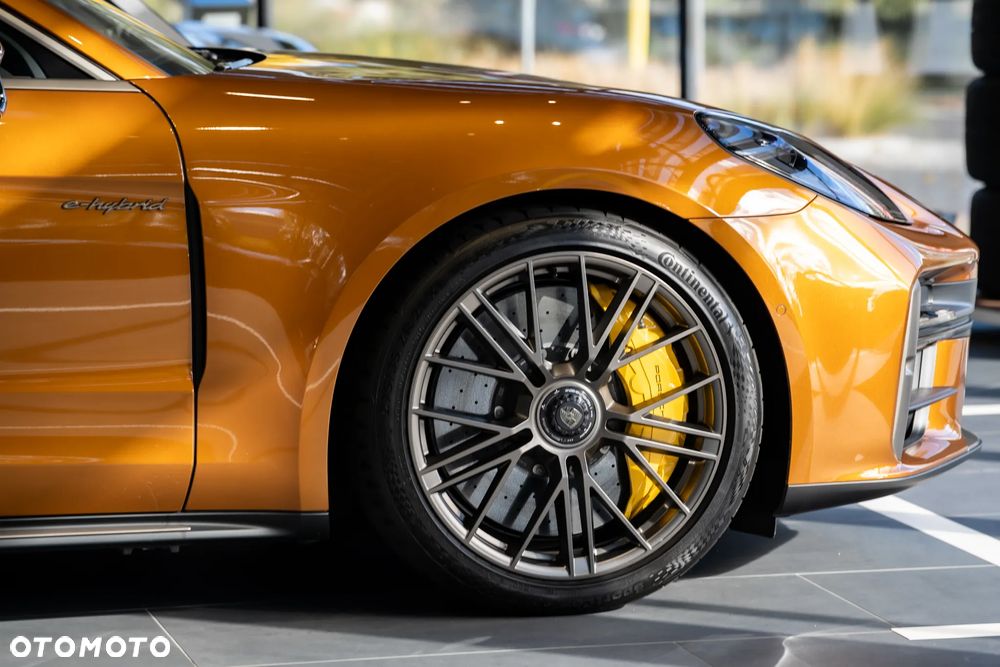 Porsche Panamera Turbo S E-Hybrid PHEV - 29