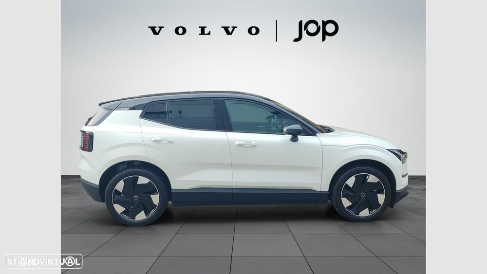 Volvo EX30 69 kWh Single Motor Extended Range Plus - 7