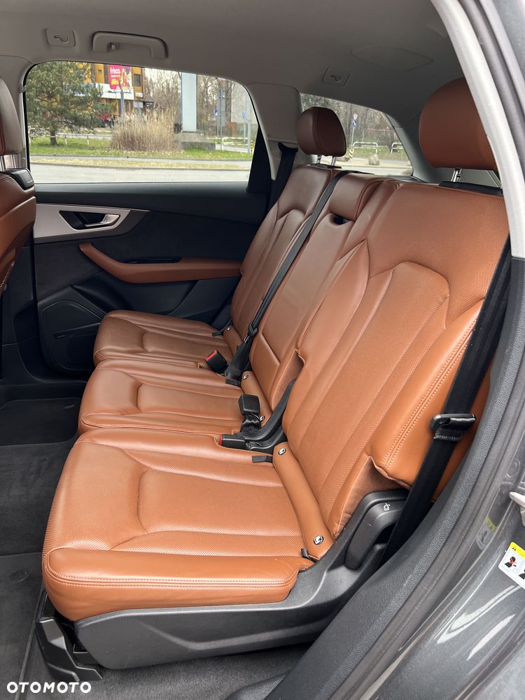 Audi Q7 - 20