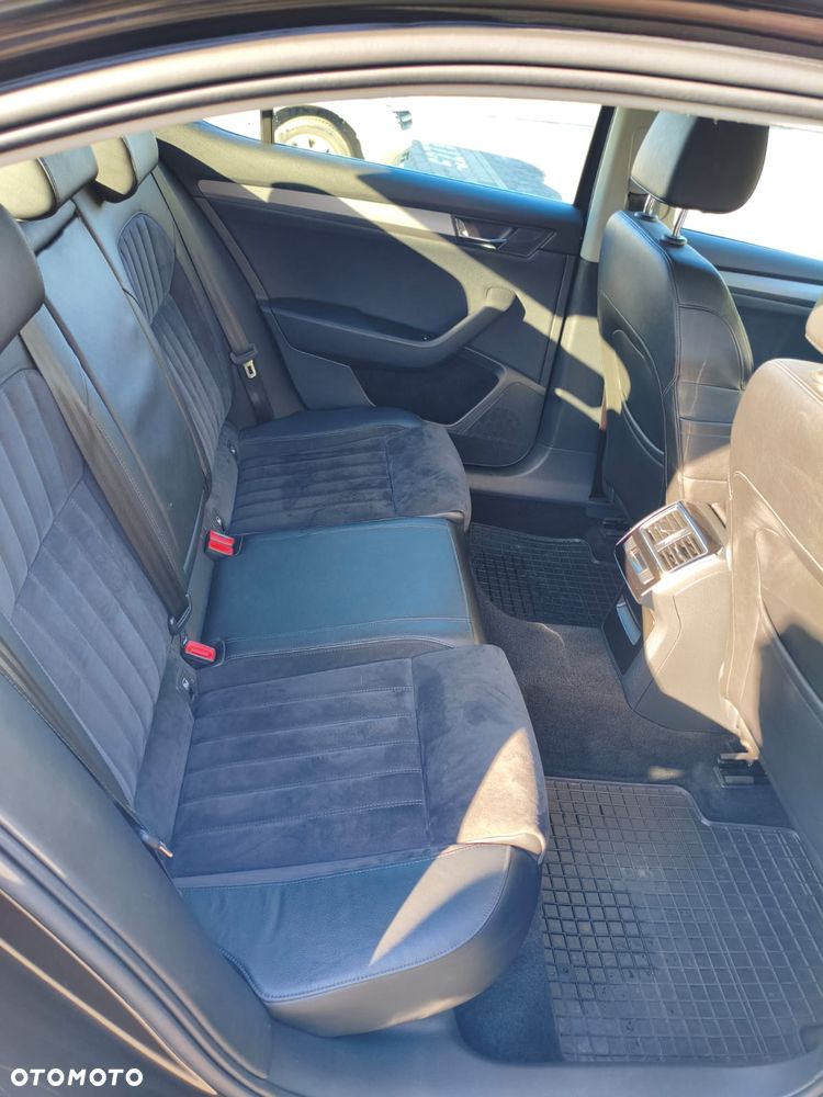 Skoda Superb 2.0 TDI Ambition DSG - 37
