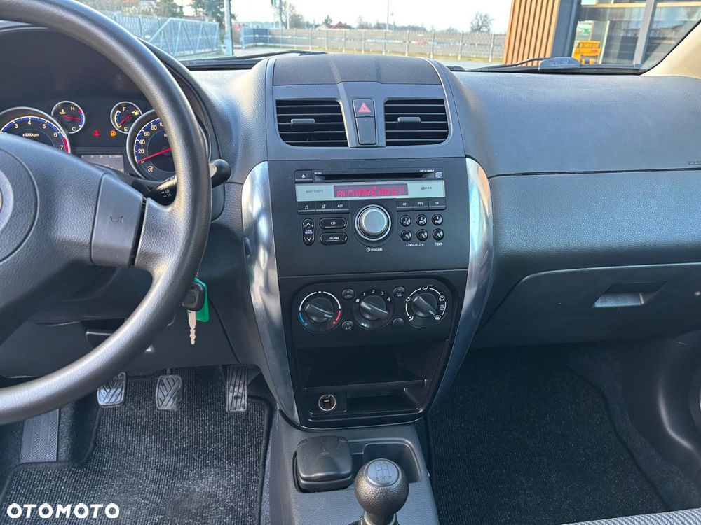 Fiat Sedici 1.6 16V 4x4 Dynamic - 10