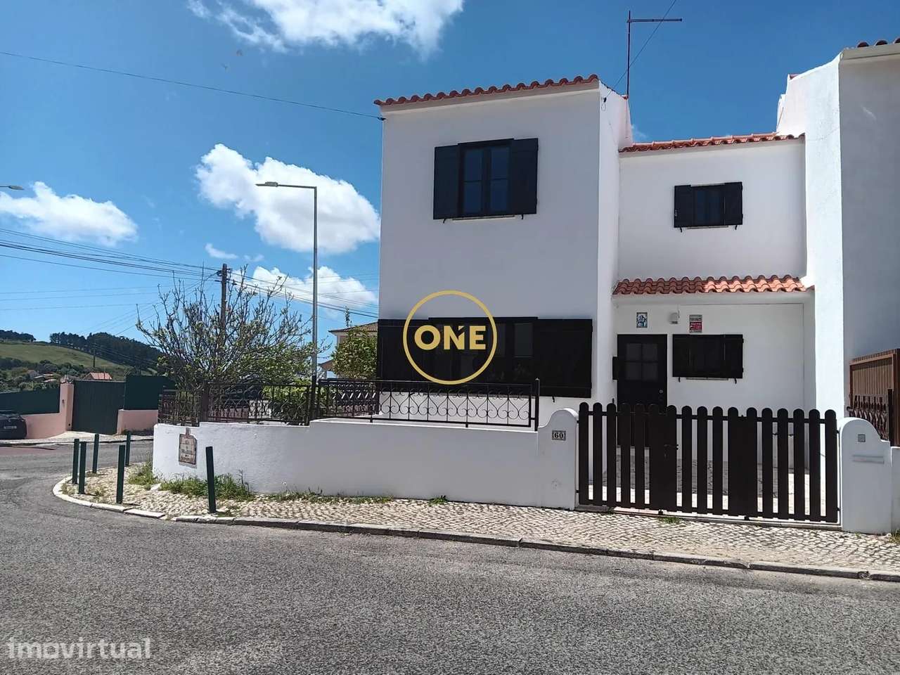 Moradia T3+1, em Manique de Cima com estacionamento e terraço, Sintra - Grande imagem: 2/24