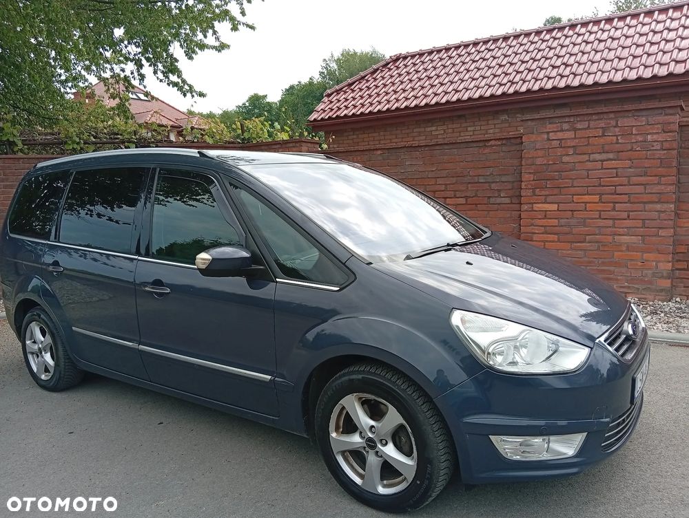 Ford Galaxy - 23
