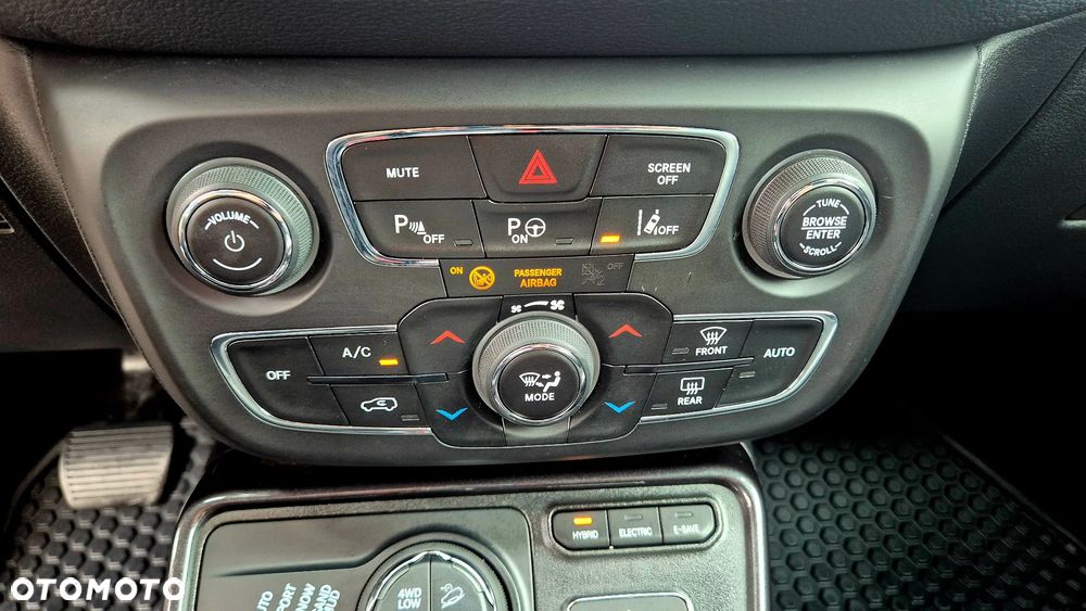 Jeep Compass 1.3 T-GDI 4xe Automatik Limited - 20
