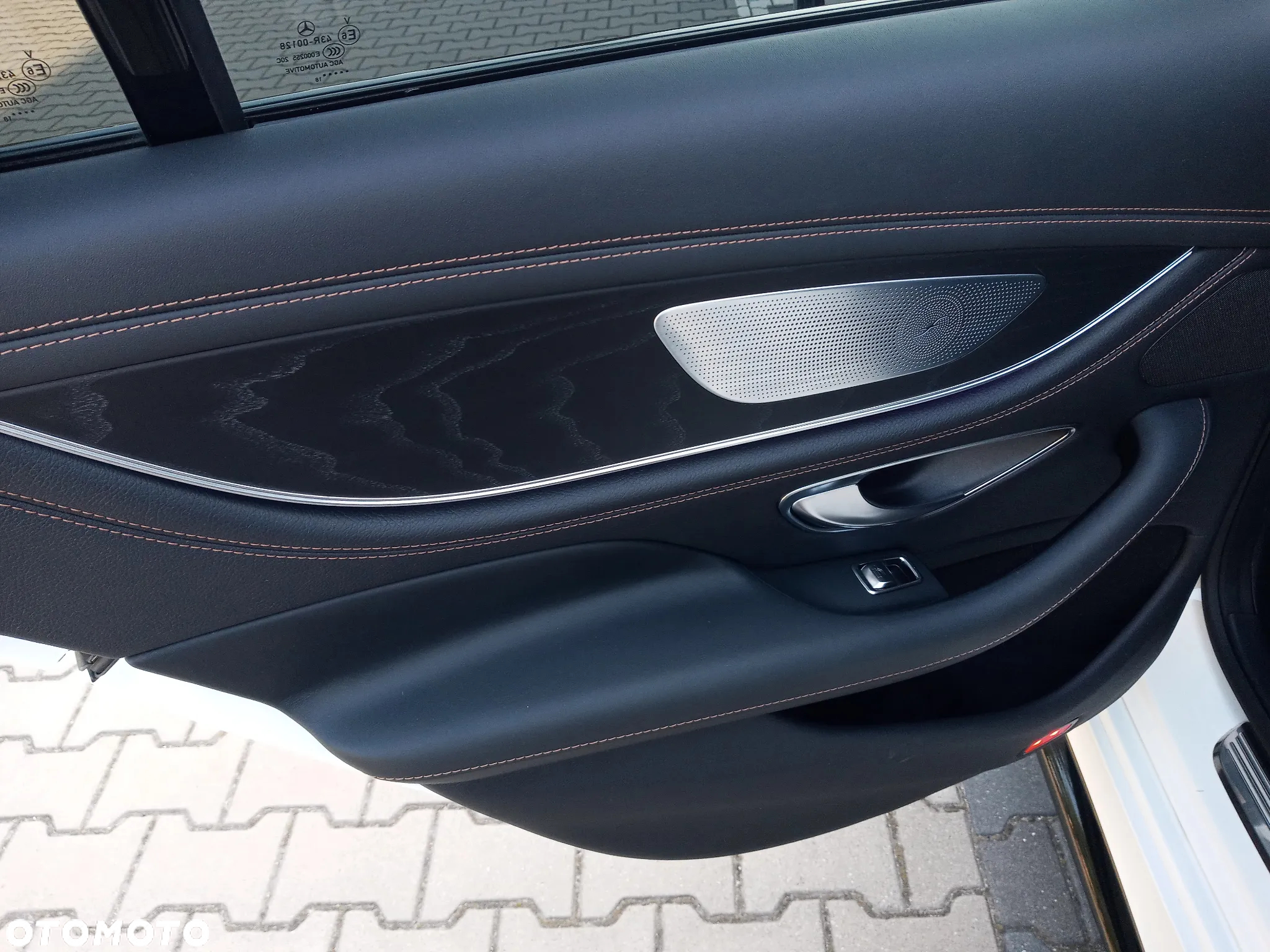 Mercedes-Benz CLS 350 d 4-Matic 9G-TRONIC - 26