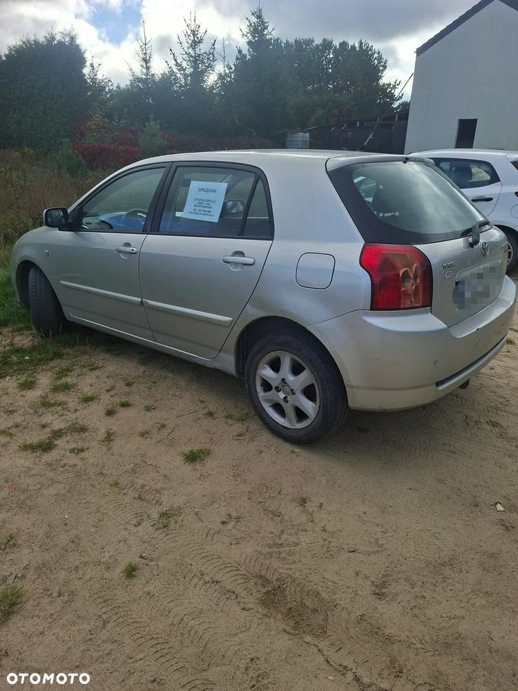 Toyota Corolla - 5