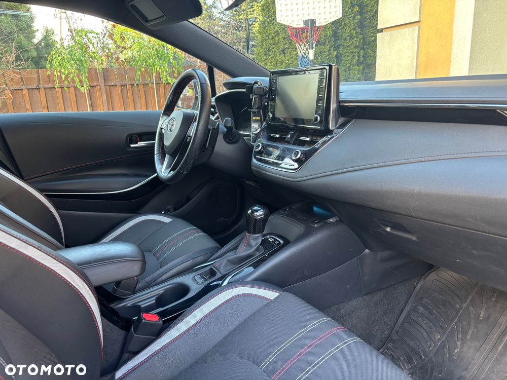 Toyota Corolla 2.0 Hybrid GR Sport - 24