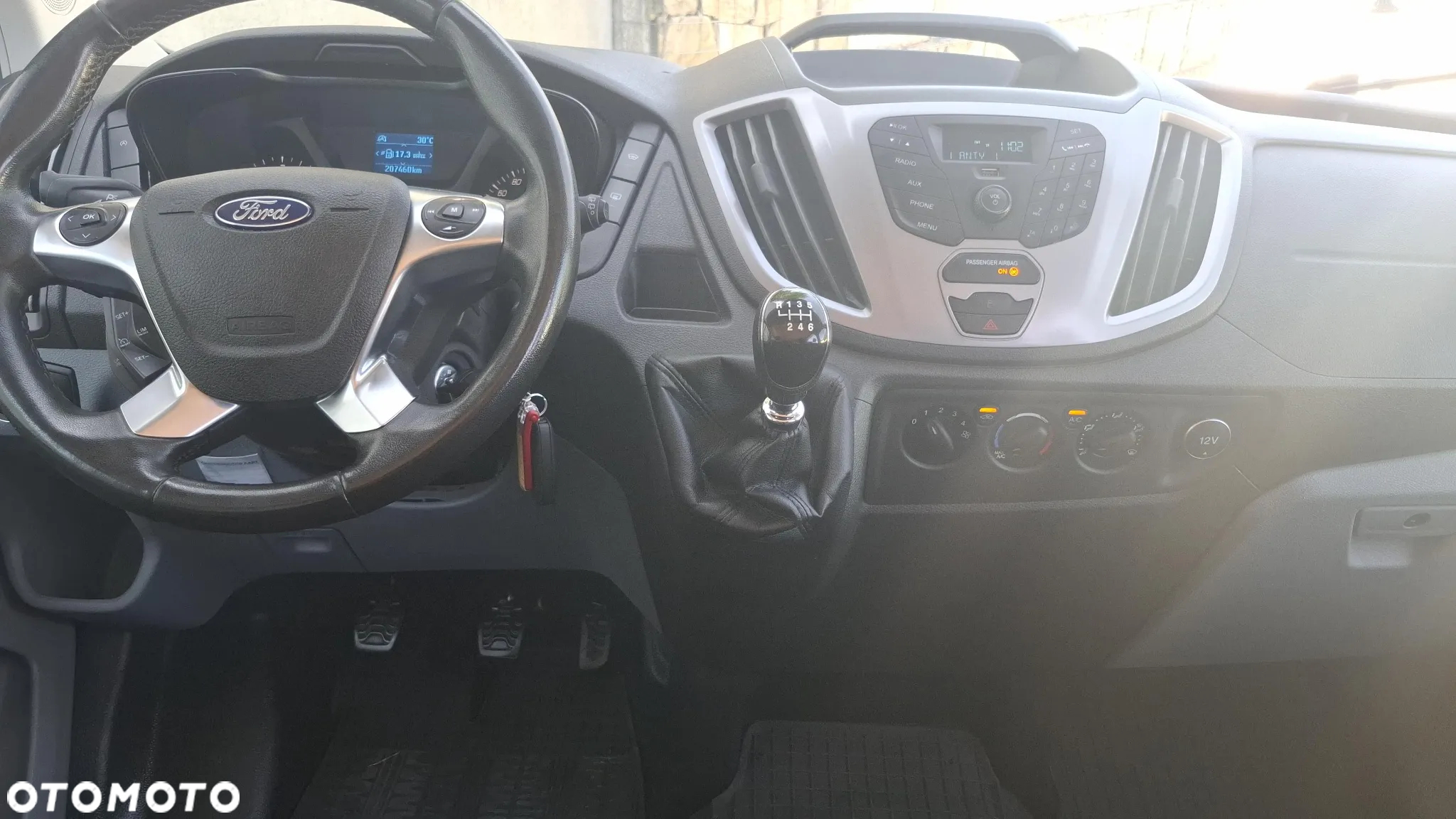 Ford Transit 350 L3H2 Trend - 26