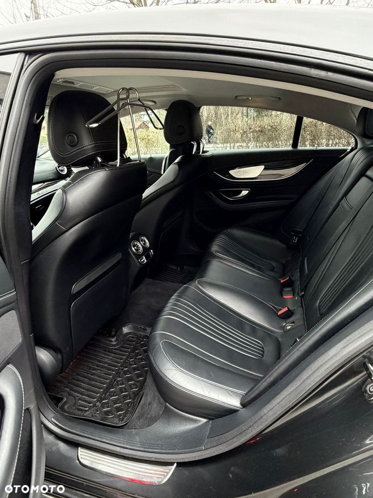 Mercedes-Benz CLS 450 4-Matic AMG - 9