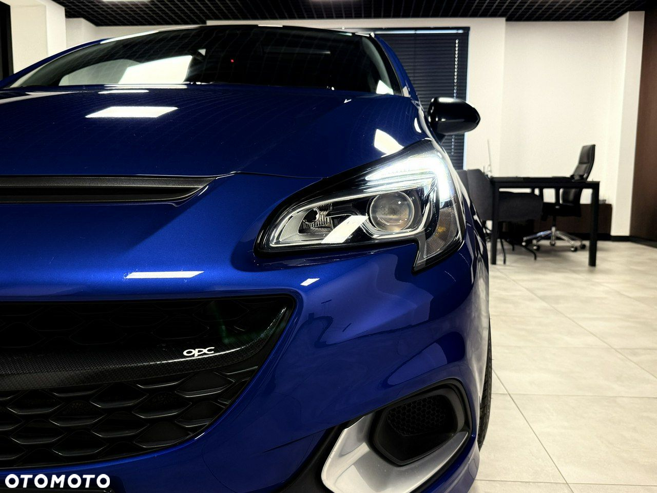 Opel Corsa 1.6 Turbo OPC - 12