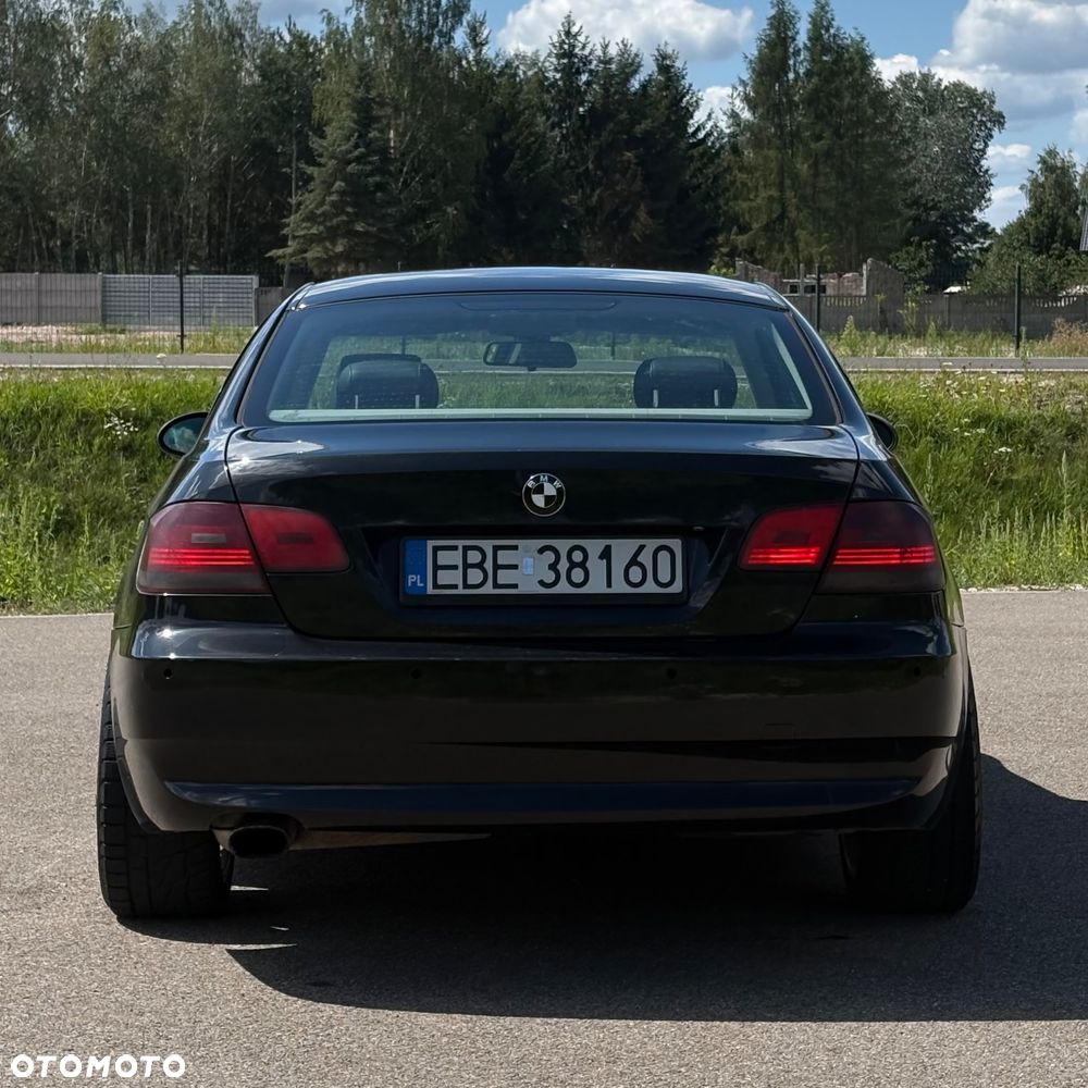 BMW Seria 3 320i M Sport Edition - 5