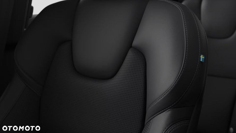 Volvo XC 90 T8 AWD Plug-In Hybrid Ultra Black Edition 7os - 7