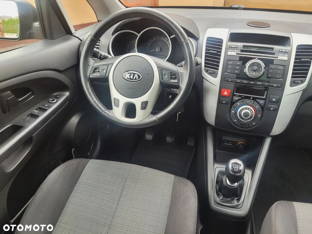 Kia Venga 1.6 CVVT Dream-Team Edition - 11