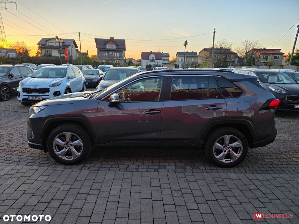 Toyota RAV4 - 7