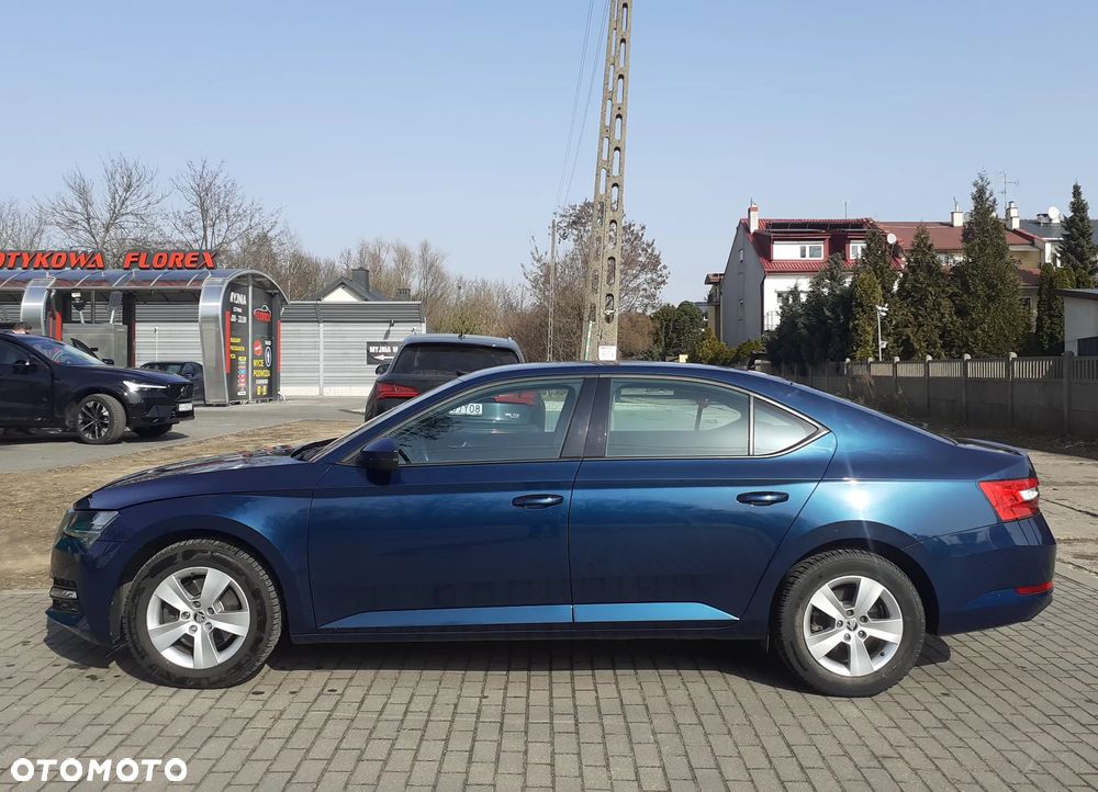 Skoda Superb - 2