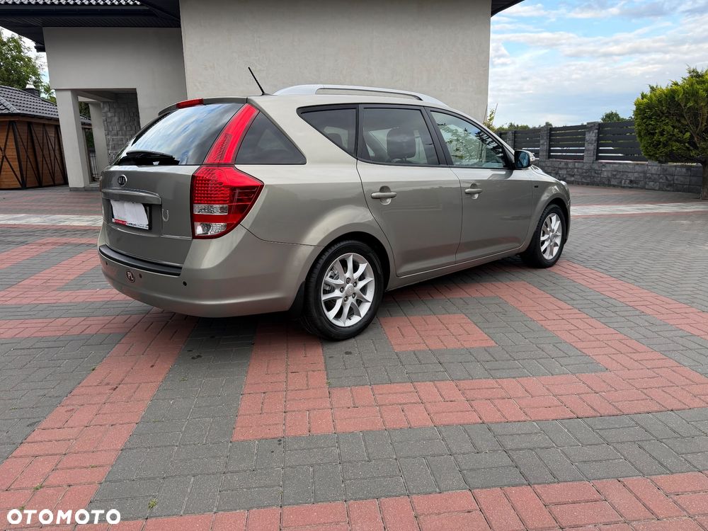Kia Ceed 1.6 Optimum + - 9