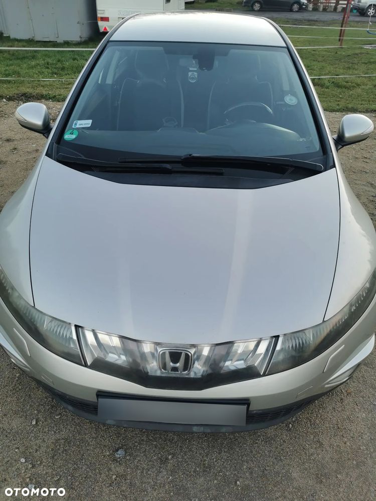 Honda Civic 1.8 Comfort - 3
