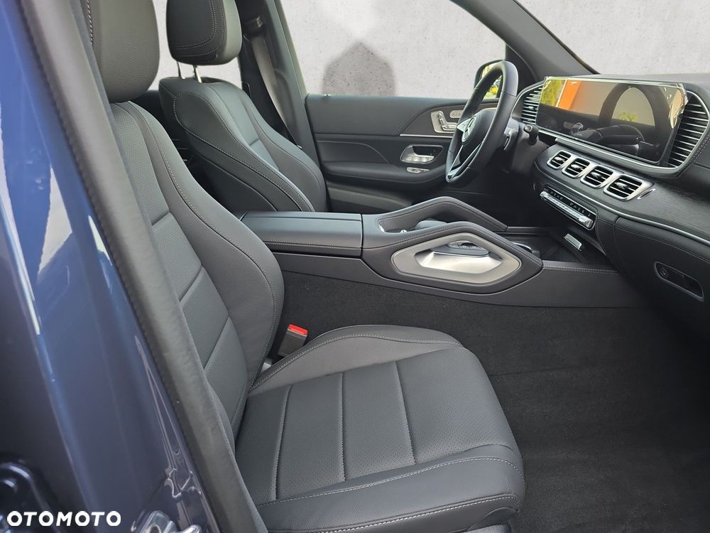 Mercedes-Benz GLE - 16